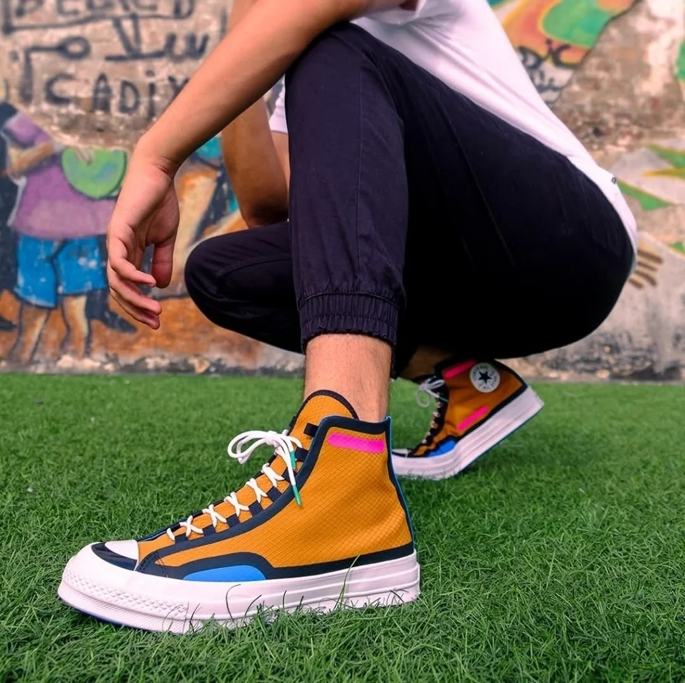 Chuck Taylor 70 Trail Hi-Top Sneakers - Picture 2 of 9